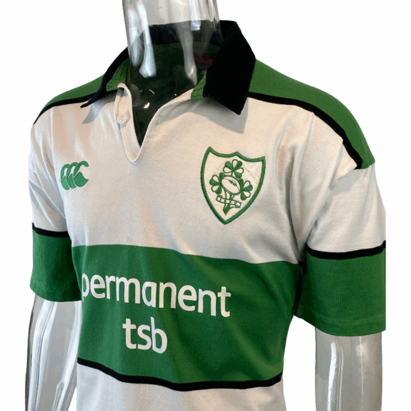 2002 Ireland Alternative Jersey - Image 3
