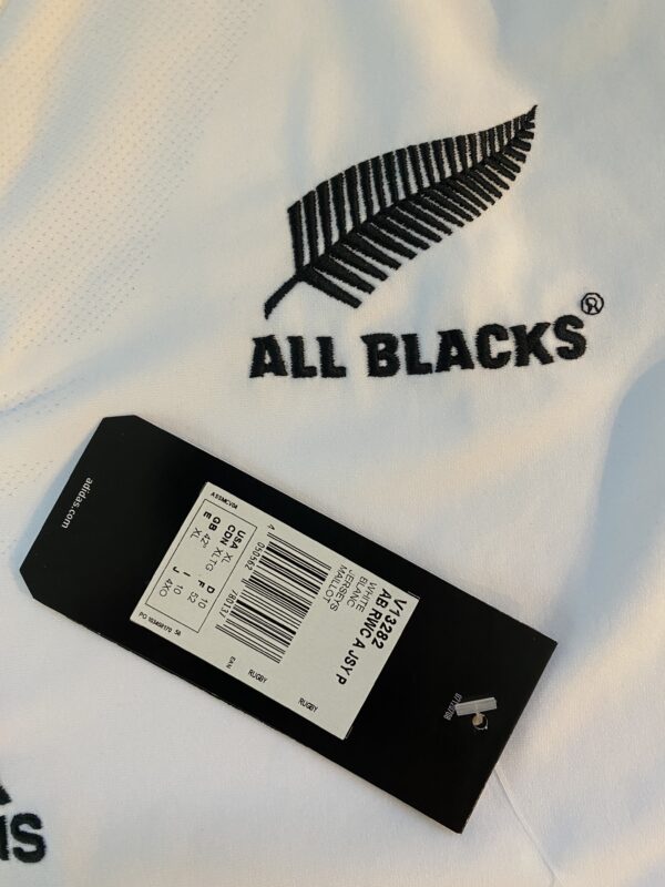 2011 All Blacks Alternate Players Jersey with Tags - Image 5